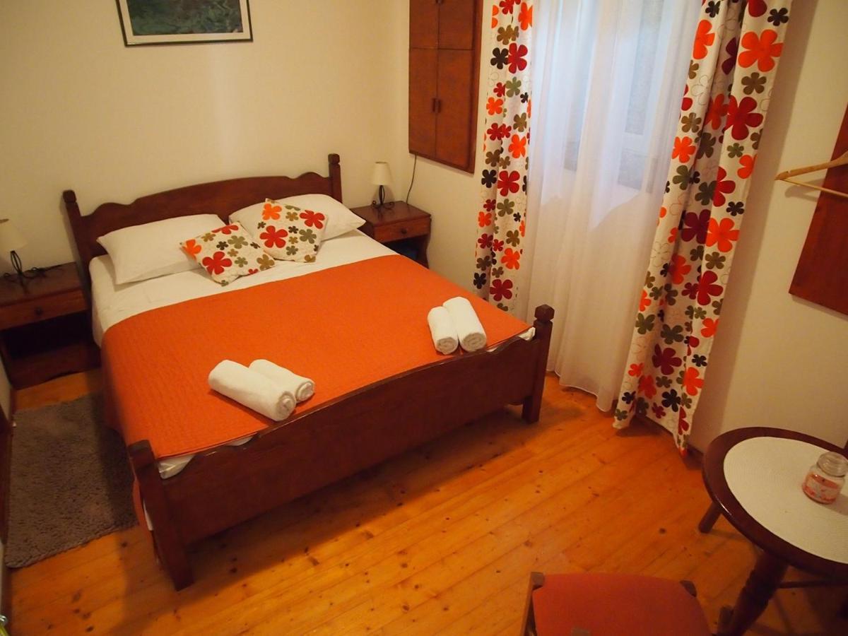 Rooms & Studio Stipcic Trogir Extérieur photo