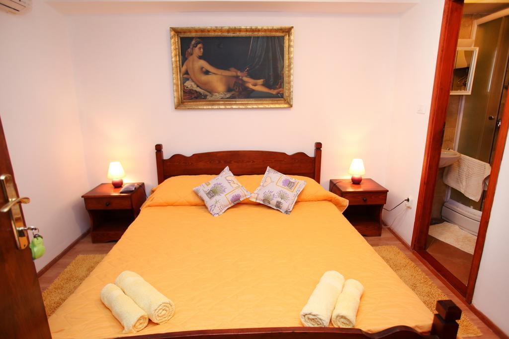 Rooms & Studio Stipcic Trogir Extérieur photo