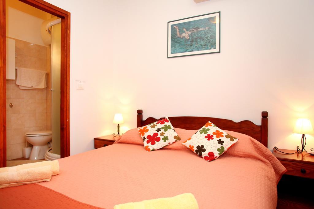 Rooms & Studio Stipcic Trogir Extérieur photo