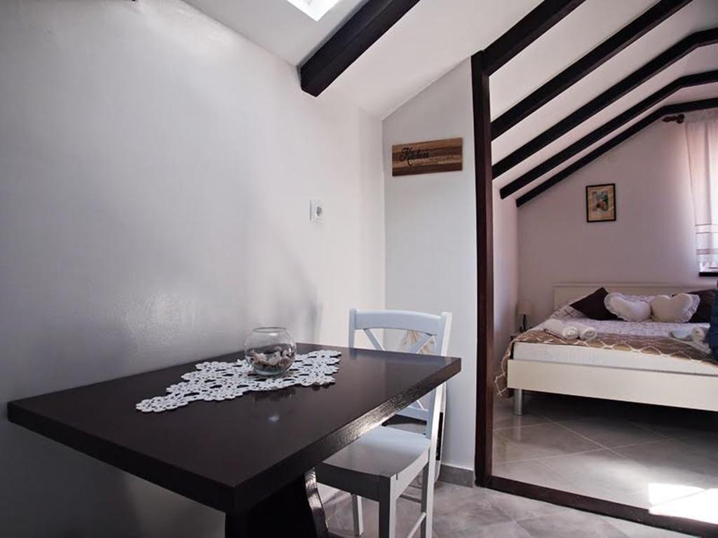 Rooms & Studio Stipcic Trogir Extérieur photo